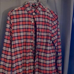 Long sleeve plaid shirt